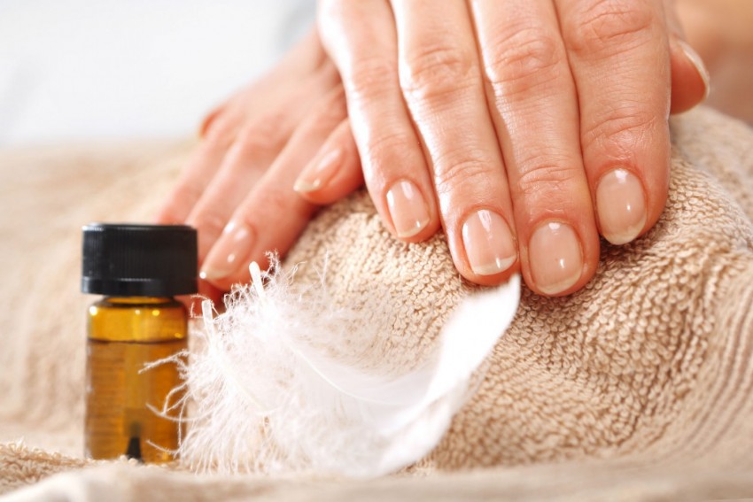 Easy Solutions to Strong and Healthy Nails.